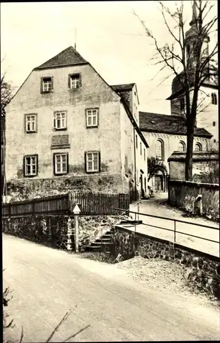 Ak Wiederau in Sachsen, Clara Zetkin Gedächtnisstätte, Straßenpartie