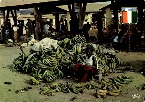 Ak Cote d'Ivoire Elfenbeinküste, Bananes Plantains, Junges Mädchen mit Bananen