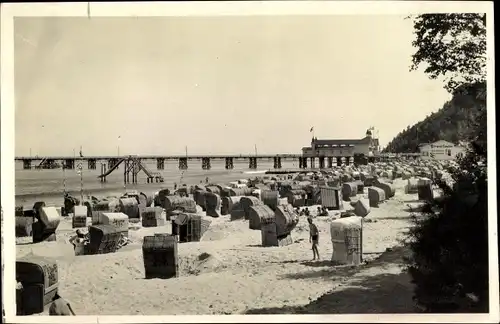 Foto Ostseebad Sellin auf Rügen, Strandleben, Seebrücke