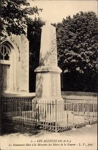 Ak Les Alleuds Maine-et-Loire, Le Monument eleve a la Memoire des Morts de la Guerre