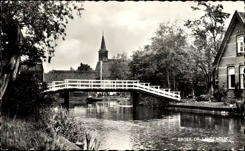 Ak Broek op Langedijk Nordholland Niederlande, Flusspartie, Brücke