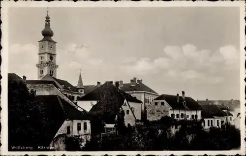 Ak Wolfsberg in Kärnten, Teilansicht des Ortes, Kirchturm
