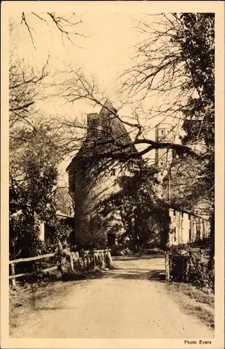 Ak Bouzillé Maine et Loire, La Bourgonnière, Vestiges du vieux chateau, La tour d'angle et le donjon