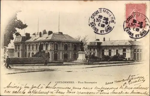 Ak Coulommiers Seine et Marne, Place Beaurepaire