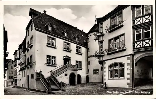 Ak Wertheim am Main, Rathaus, Schild zur Burg, Torbogen