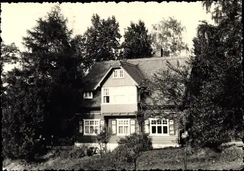 Ak Burkersdorf Saalfelder Höhe Saalfeld an der Saale Thüringen, Café Bergfrieden