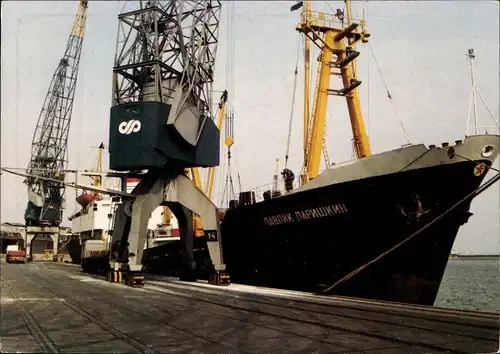 Ak Delfzijl Groningen, Haven, Frachtschiff Pawlik Larischkin