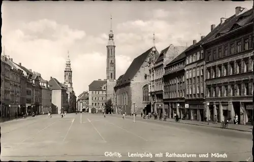 Ak Görlitz in der Lausitz, Leninplatz, Rathausturm und Mönch