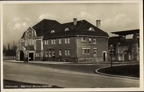 Ak Hannover in Niedersachsen, Bahnhof Bismarckstraße, Straßenansicht