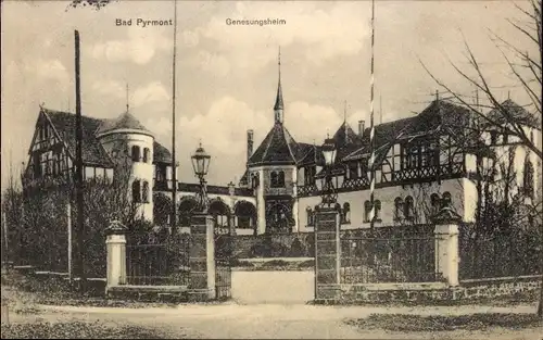 Ak Bad Pyrmont in Niedersachsen, Blick auf das Genesungsheim, Eingang