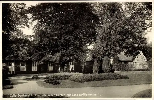 Ak Celle Niedersachsen, Französischer Garten, Landes Bieneninstitut, Denkmal