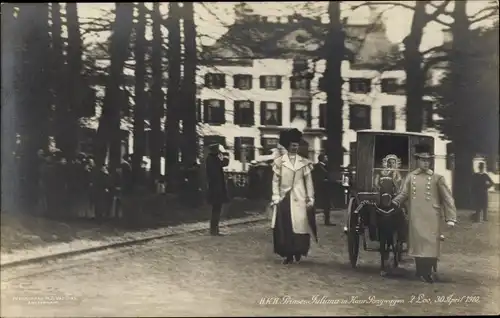 Ak Prinzessin Juliana der Niederlande, Ponywagen, Kutsche 1910