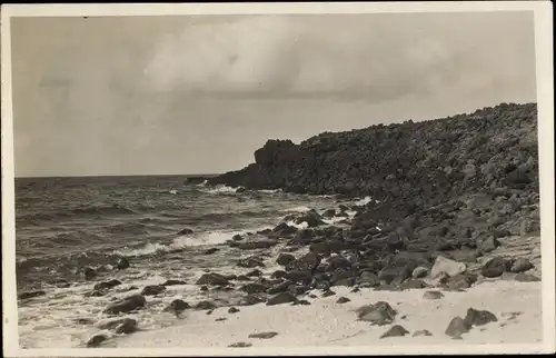 Foto Ak Perim Jemen, Strandpartie, Felsen