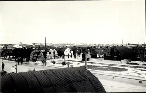 Foto Ak Mulsanne Sarthe, Kriegsgefangenenlager April 1946