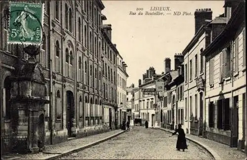 Ak Lisieux Calvados, Rue du Boutellier, Le Lexovien Imprimer