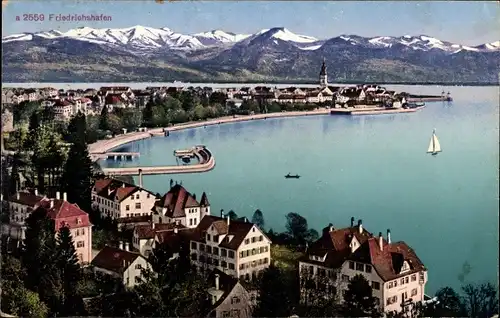 Ak Friedrichshafen am Bodensee, Ort aus Vogelschau