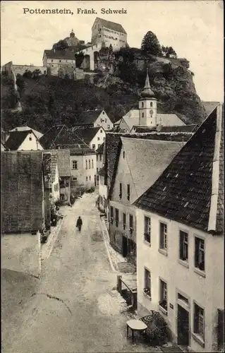 Ak Pottenstein Fränkische Schweiz, Straßenansicht, Kirche, Berg