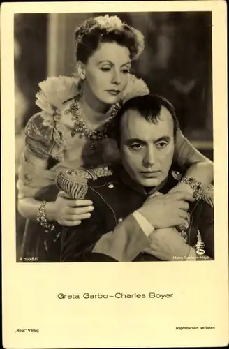 Ak Schauspielerin Greta Garbo, Schauspieler Charles Boyer, Filmszene, Ross