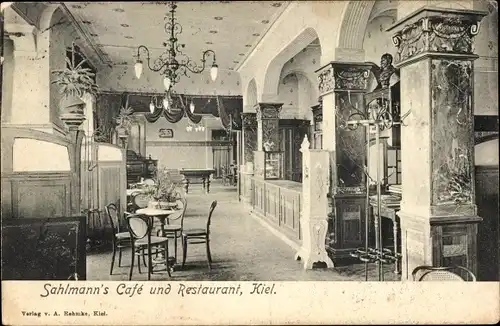 Ak Kiel in Schleswig Holstein, Sahlmann's Cafe und Restaurant, Innenansicht