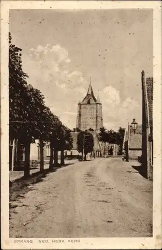 Ak Sprang Nordbrabant, Ned. Herv. Kerk, Ortspartie, Kirchturm