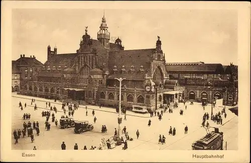 Ak Essen im Ruhrgebiet, Hauptbahnhof, Straßenseite