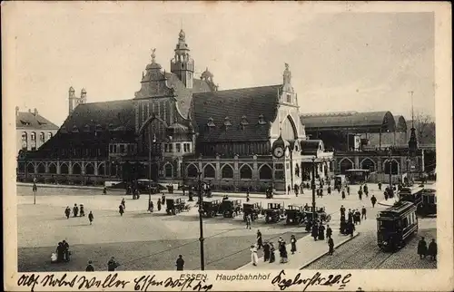 Ak Essen im Ruhrgebiet, Hauptbahnhof, Straßenseite, Straßenbahn