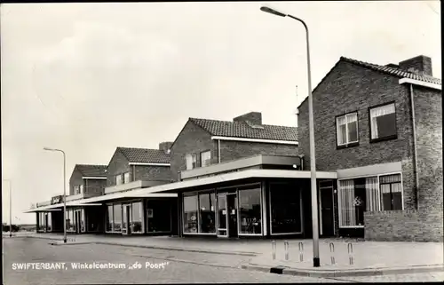 Ak Swifterbant Flevoland, Winkelcentrum de Poort