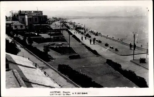 Foto Ak Loutraki Griechenland, La Place