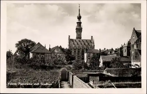 Ak Veere Zeeland, Panorama met Stadhuis