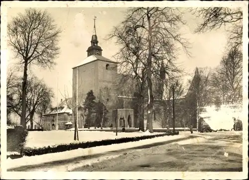 Ak Varel in Oldenburg Jadebusen, Kirchpartie im Winter