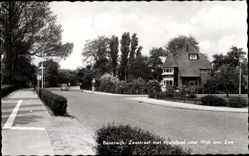 Ak Beverwijk Nordholland Niederlande, Zeestraat, rijwielpad naar Wijk aan Zee