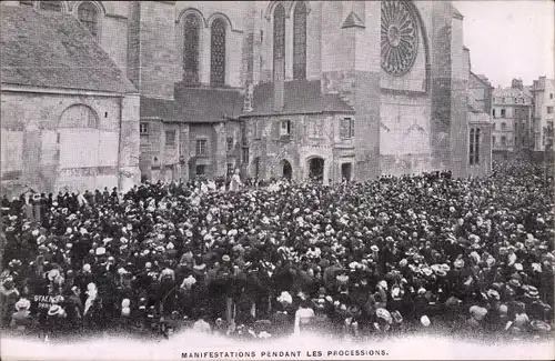 Ak Manifestations pendant les Processions