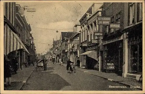 Ak Heerenveen Friesland, Dracht, Einkaufsstraße, Geschäfte, Het Warenhuis De Brink, Brinksma