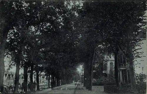 Ak Heerenveen Friesland, Fok, Straßenpartie, Allee, Ufer