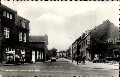 Ak Lemiers Limburg, Klaasvelderweg, Ortspartie, Geschäfte, Automobile