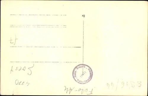 Foto Ak Soest in Westfalen, Straßenpartie, Kirchturm