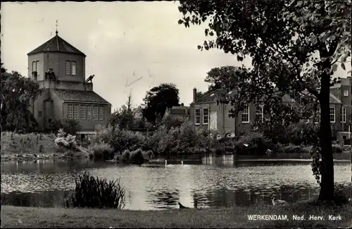 Ak Werkendam Nordbrabant, Ned. Herv. Kerk, Teich, Gebäude, Kirche