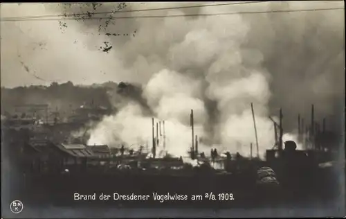 Ak Dresden Altstadt Johannstadt, Festplatz, Brand der Vogelwiese 02 08 1909