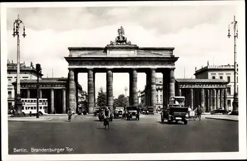 Ak Berlin Mitte, Brandenburger Tor