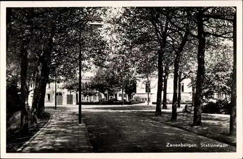 Ak Zevenbergen Nordbrabant, Stationslaan, Allee