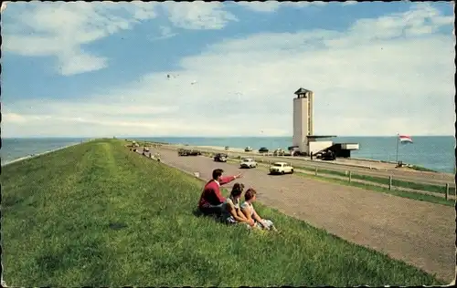 Ak Kornwerderzand Friesland Niederlande, Afsluitdijk met Monument