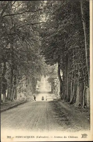 Ak Fervaques Calvados, Avenue du Chateau