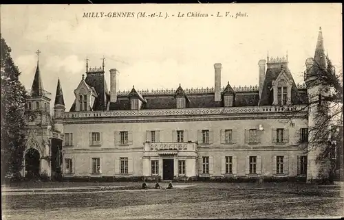 Ak Milly Gennes Maine et Loire, Le Chateau