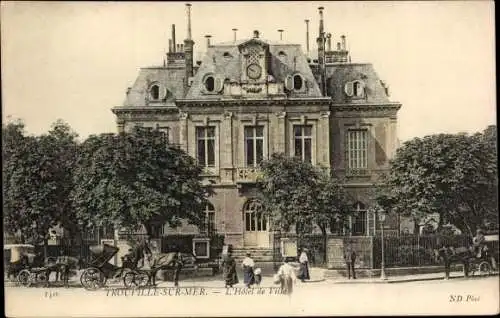 Ak Trouville sur Mer Calvados, L'Hotel de Ville