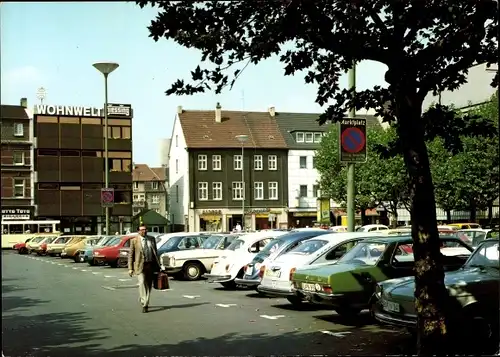 Ak Gladbeck im Ruhrgebiet, Markt, Autos auf Parkplatz, Wohnwelt