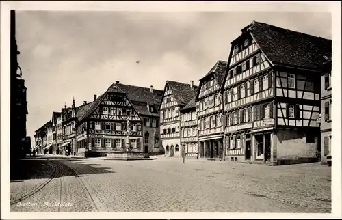 Ak Bretten in Baden, Marktplatz, Fachwerkhäuser