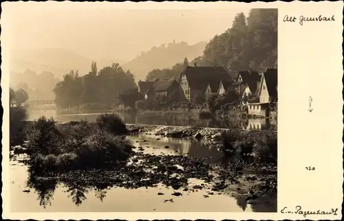 Ak Gernsbach im Murgtal Schwarzwald, Blick vom See zu den Häusern