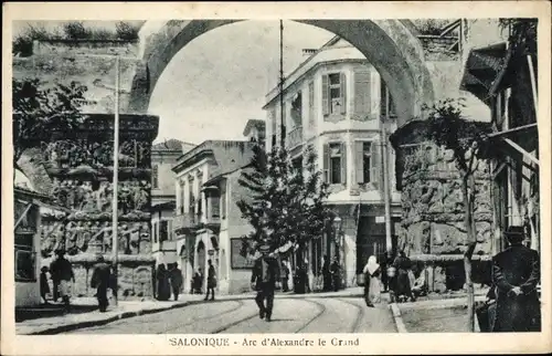 Ak Thessaloniki Griechenland, Arc d'Alexandre le Grand, Straßenpartie