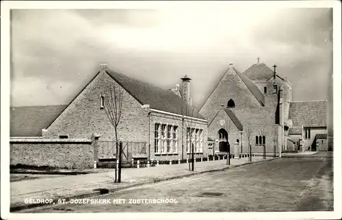 Ak Geldrop Nordbrabant Niederlande, St. Jozefskerk met Zusterschool