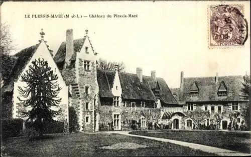 Ak Le Plessis-Macé Maine-et-Loire, Château